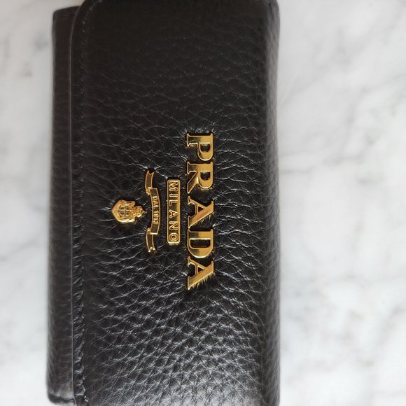 NEW Prada Vitello Leather Keychain Wallet - Picture 1 of 5